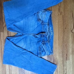 Wallflower Skinny Jeans Size 13. Light Wash.